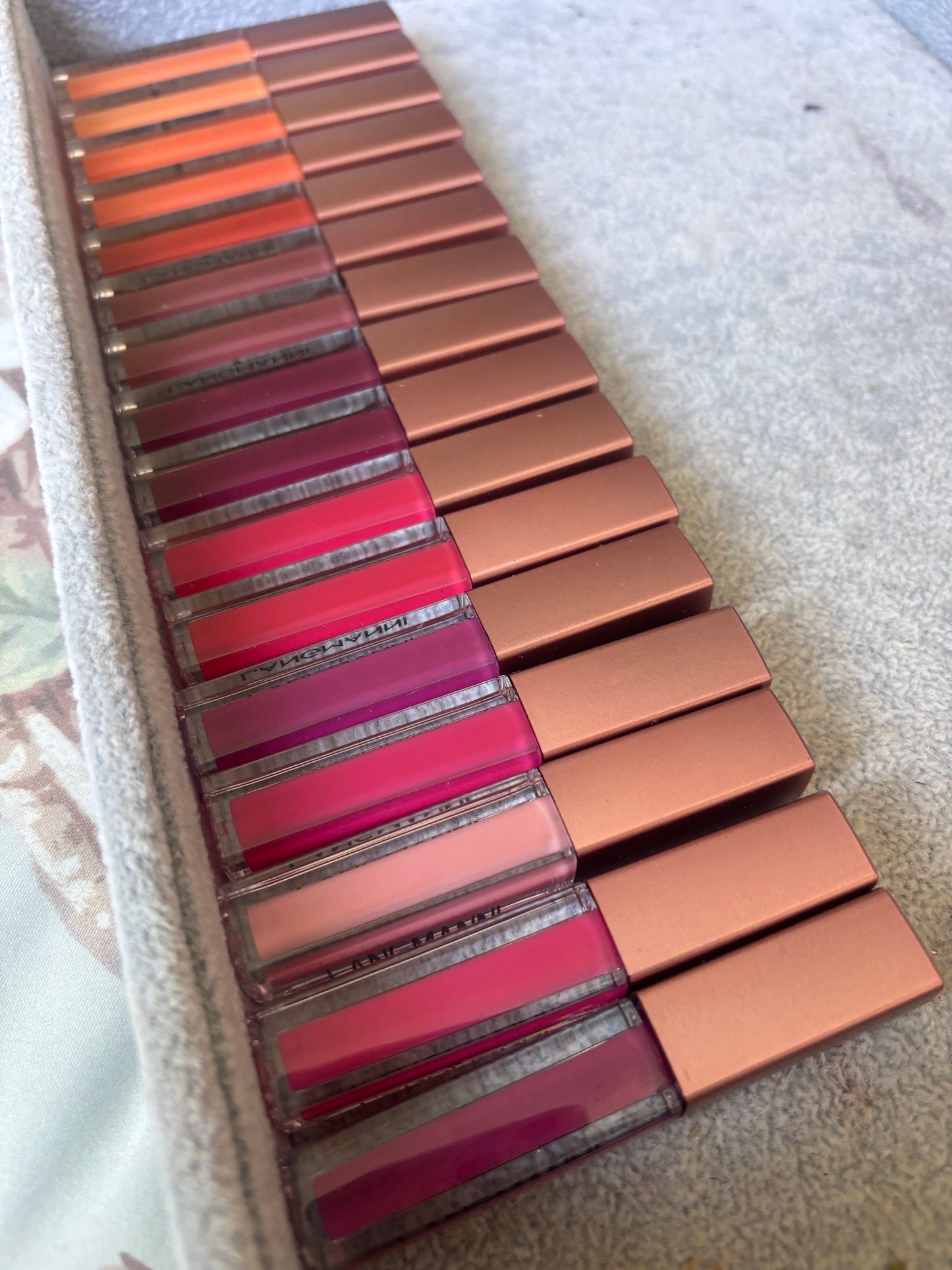 Random Lip Gloss