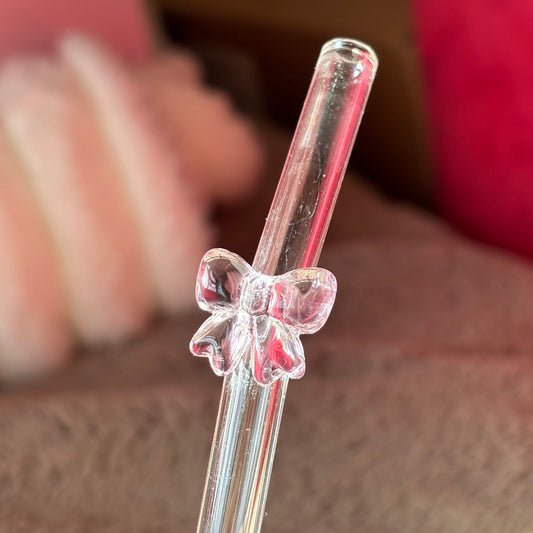 Bow Glass Straw