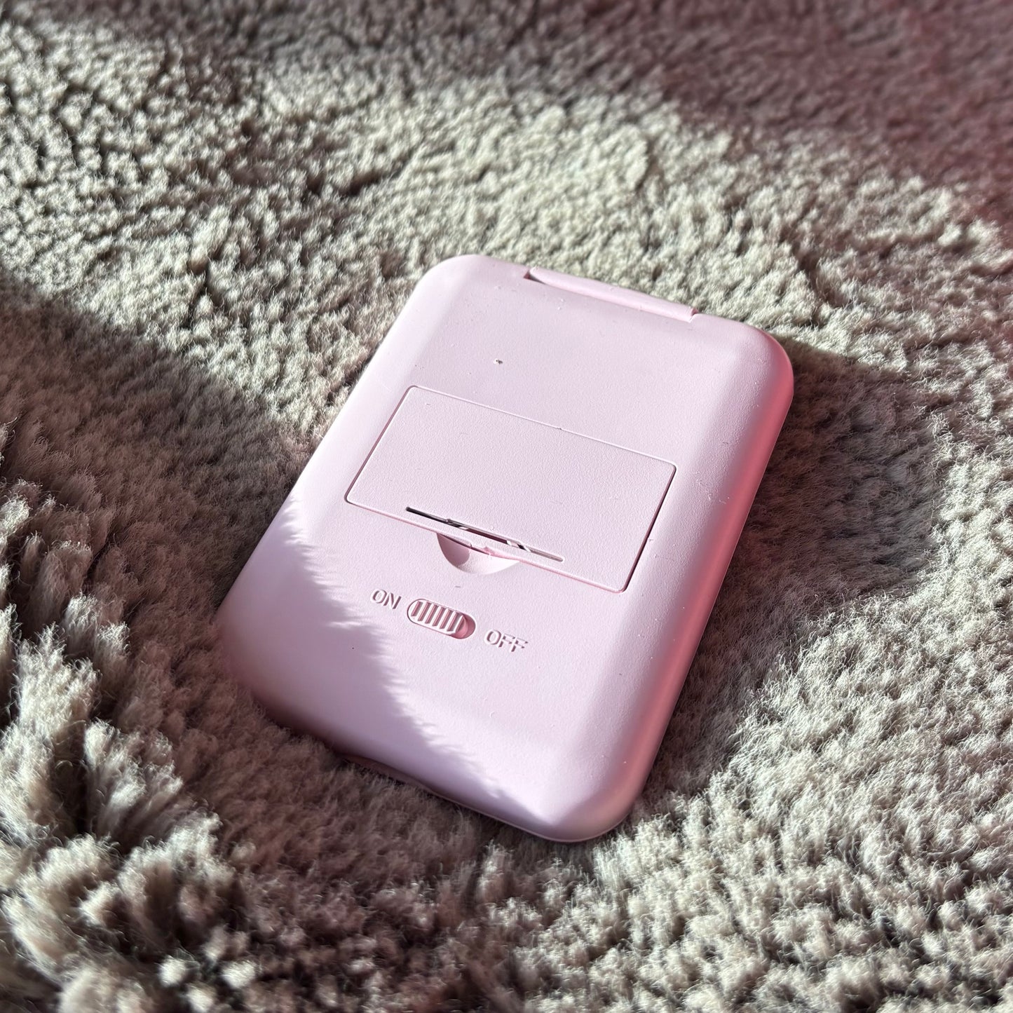 Compact Light up Mirror