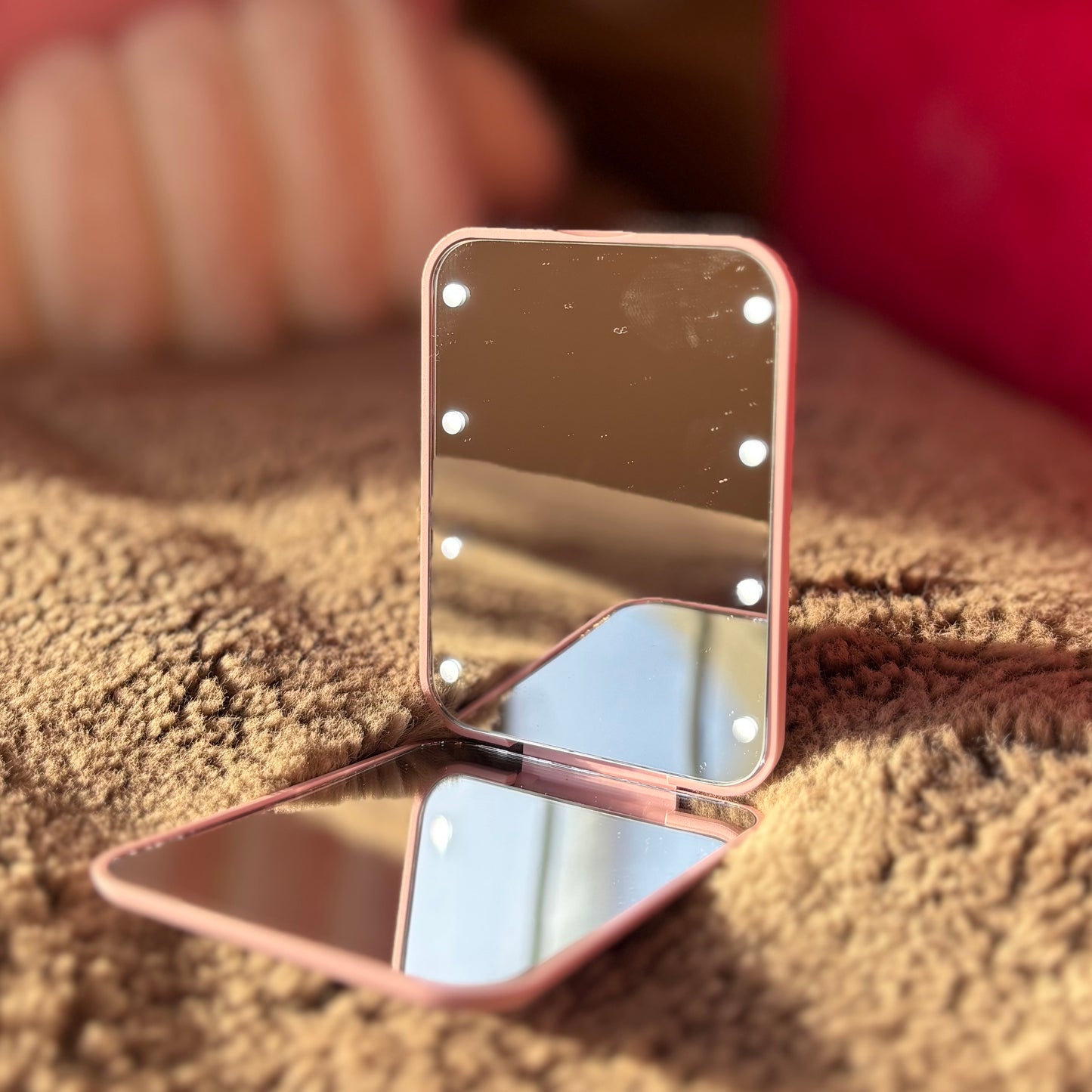 Compact Light up Mirror